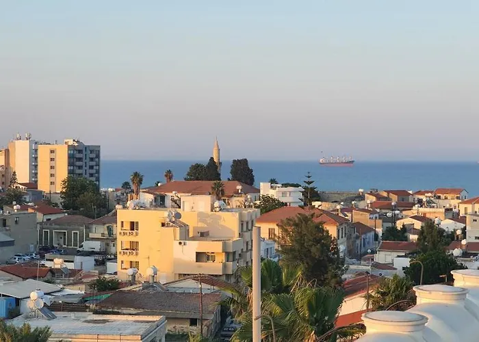 Stefaris Koutsou Court 105 * Larnaca