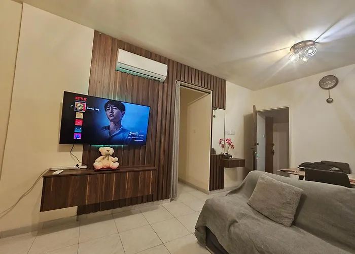 Stefaris Koutsou Court 105 *