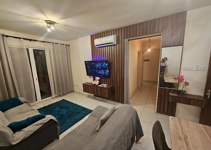 Stefaris Koutsou Court 105 Apartmán *